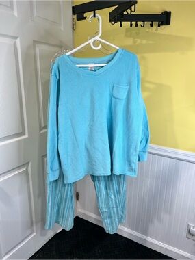 croft & barrow Light Blue Strip pajama set.